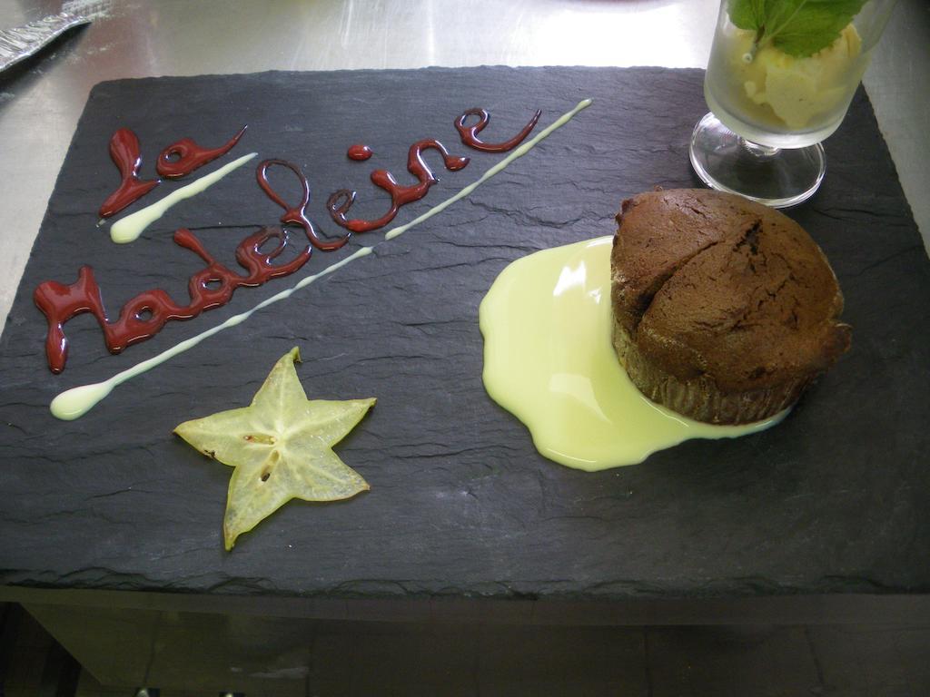 Hotel La Madeleine Saint-Benoît-sur-Loire Exteriér fotografie
