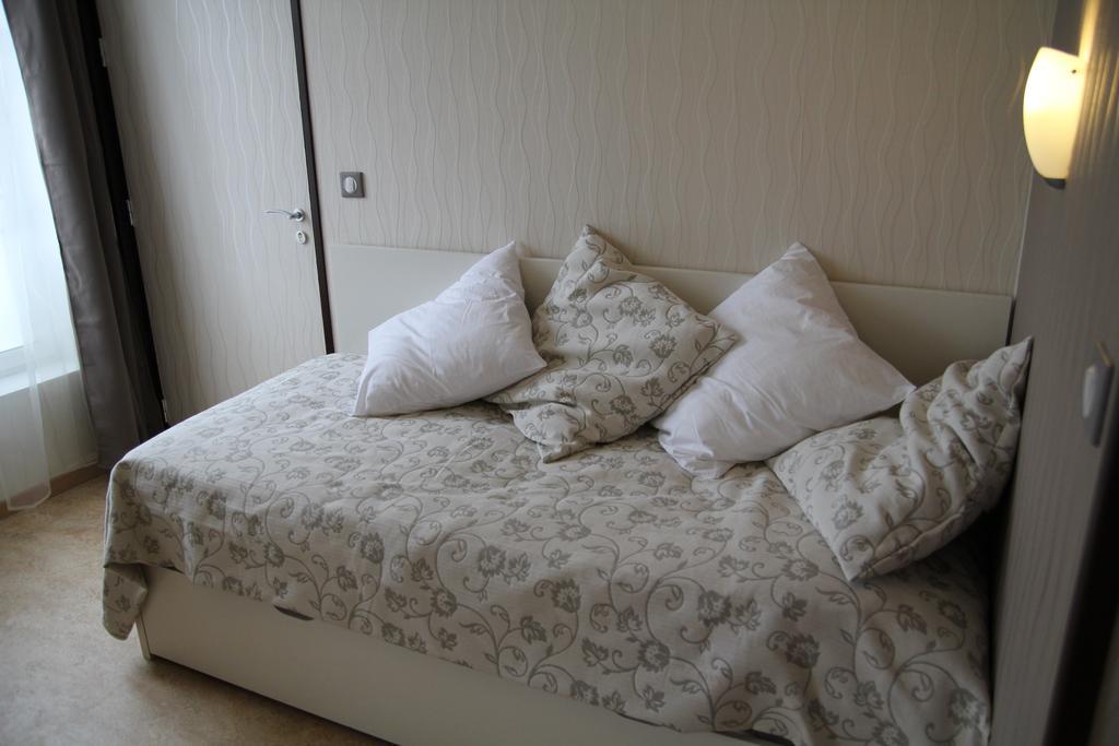 Hotel La Madeleine Saint-Benoît-sur-Loire Pokoj fotografie