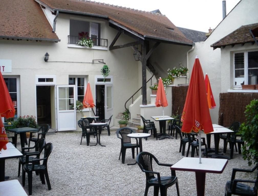 Hotel La Madeleine Saint-Benoît-sur-Loire Exteriér fotografie