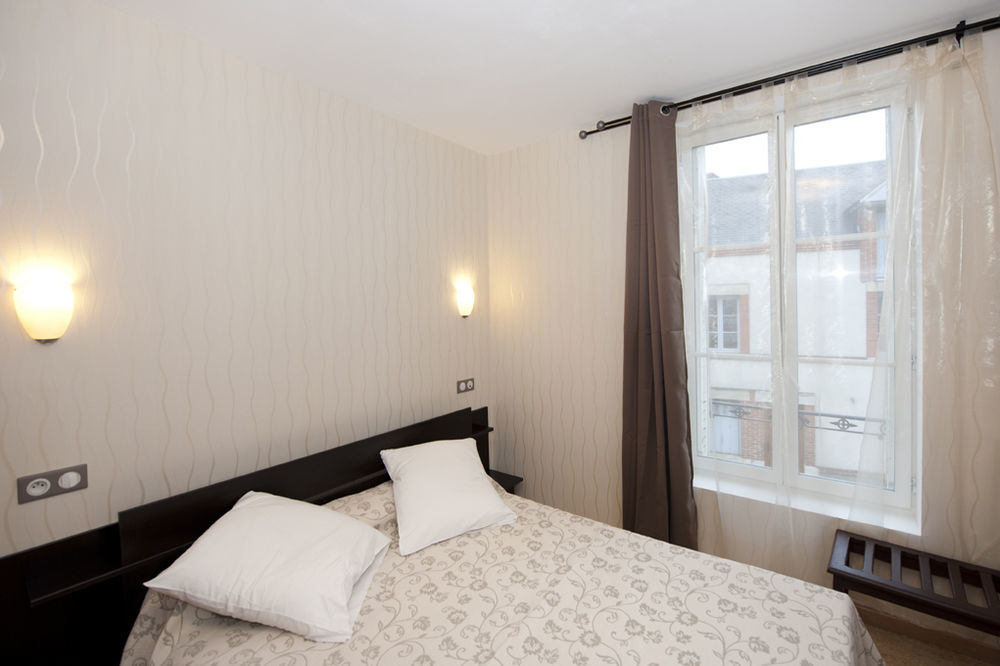 Hotel La Madeleine Saint-Benoît-sur-Loire Exteriér fotografie